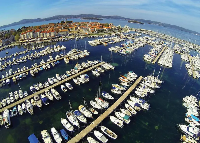 Dom wakacyjny Lovely In Biograd Na Moru