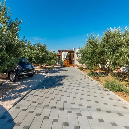 Holiday home 2 Bedroom Lovely In